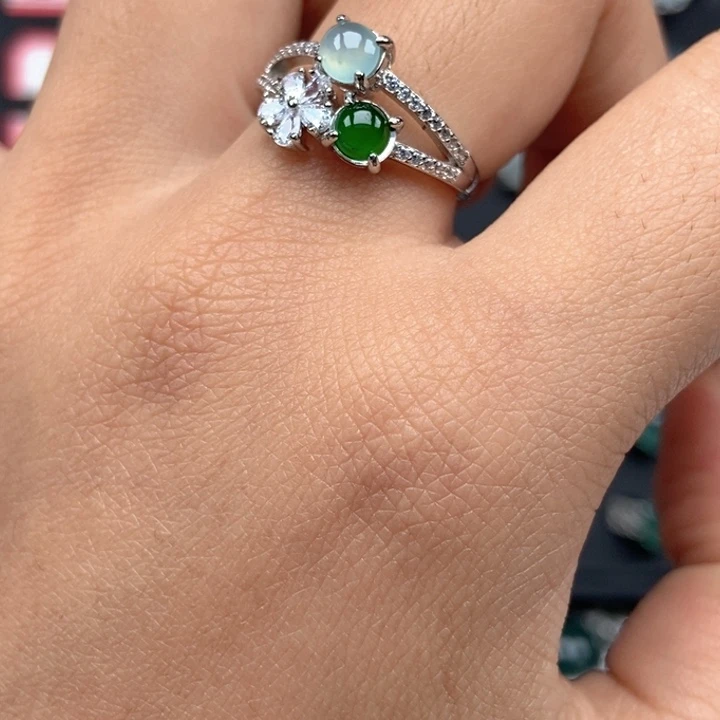 翡翠未镶嵌戒指戒指