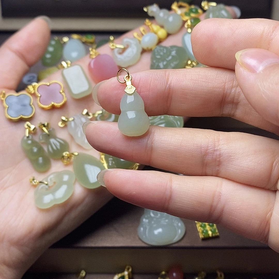 和田玉颈饰银S925镶嵌