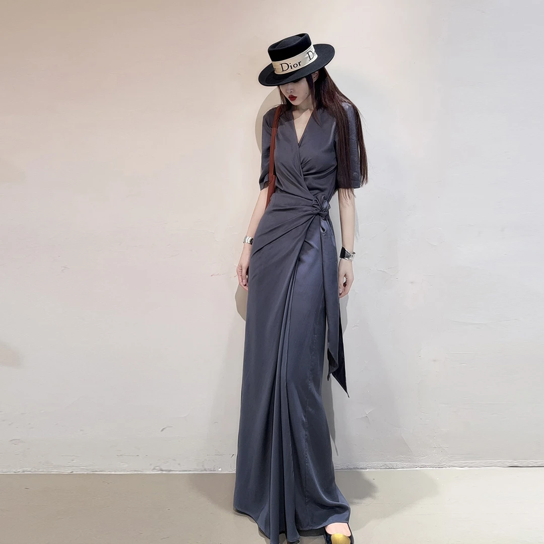 法式V领气质一片式绑带裹裙高个子加长款及踝收腰显瘦修身连衣裙