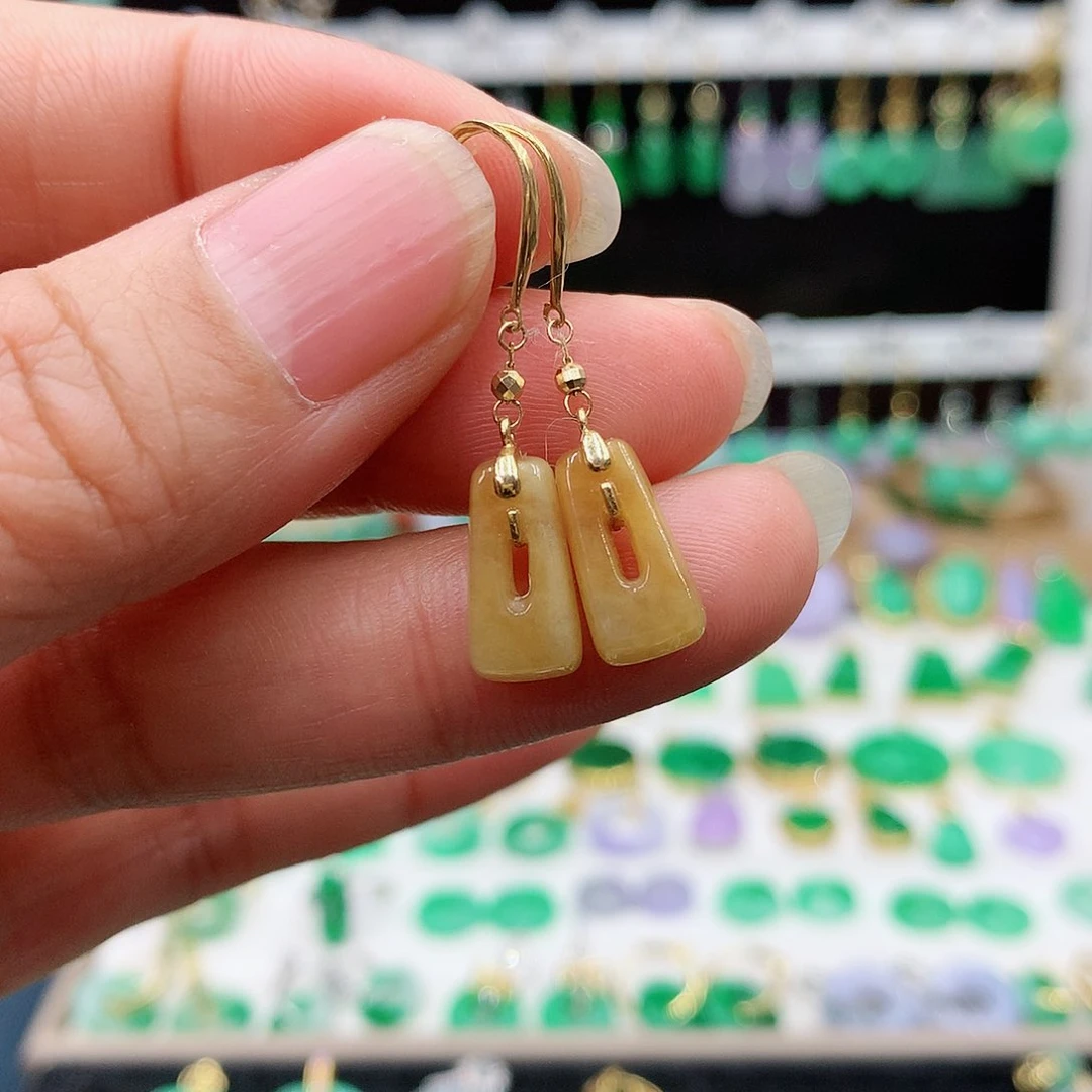 翡翠耳饰18K金镶嵌的