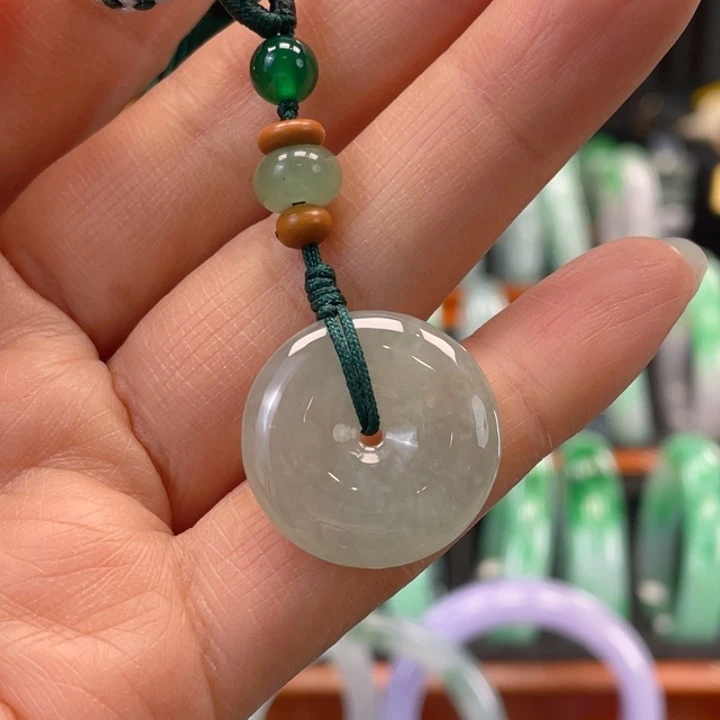 翡翠未镶嵌吊坠(不含链)缅甸翡翠