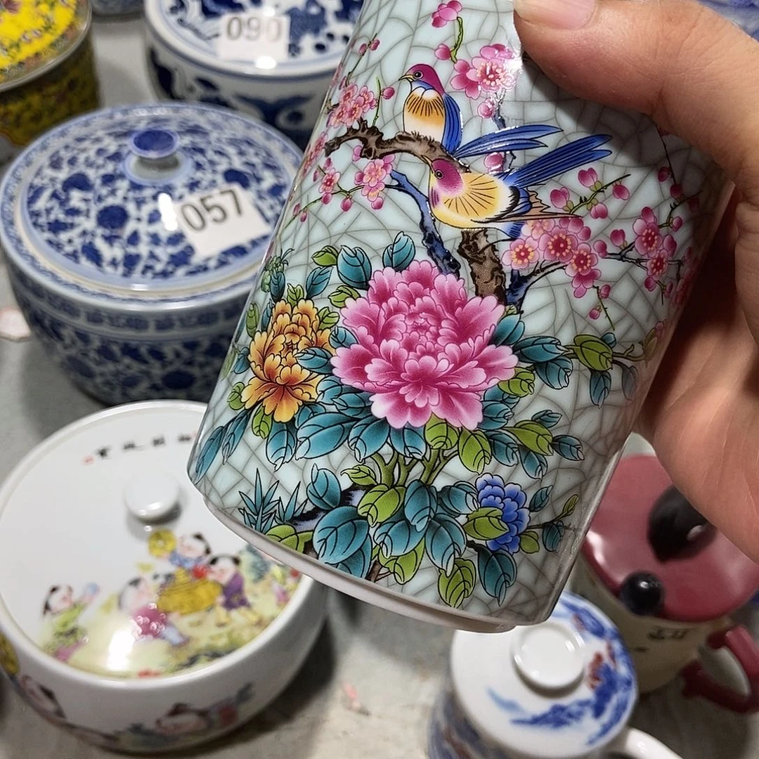 用***1瓷片景德镇陶瓷罐一个