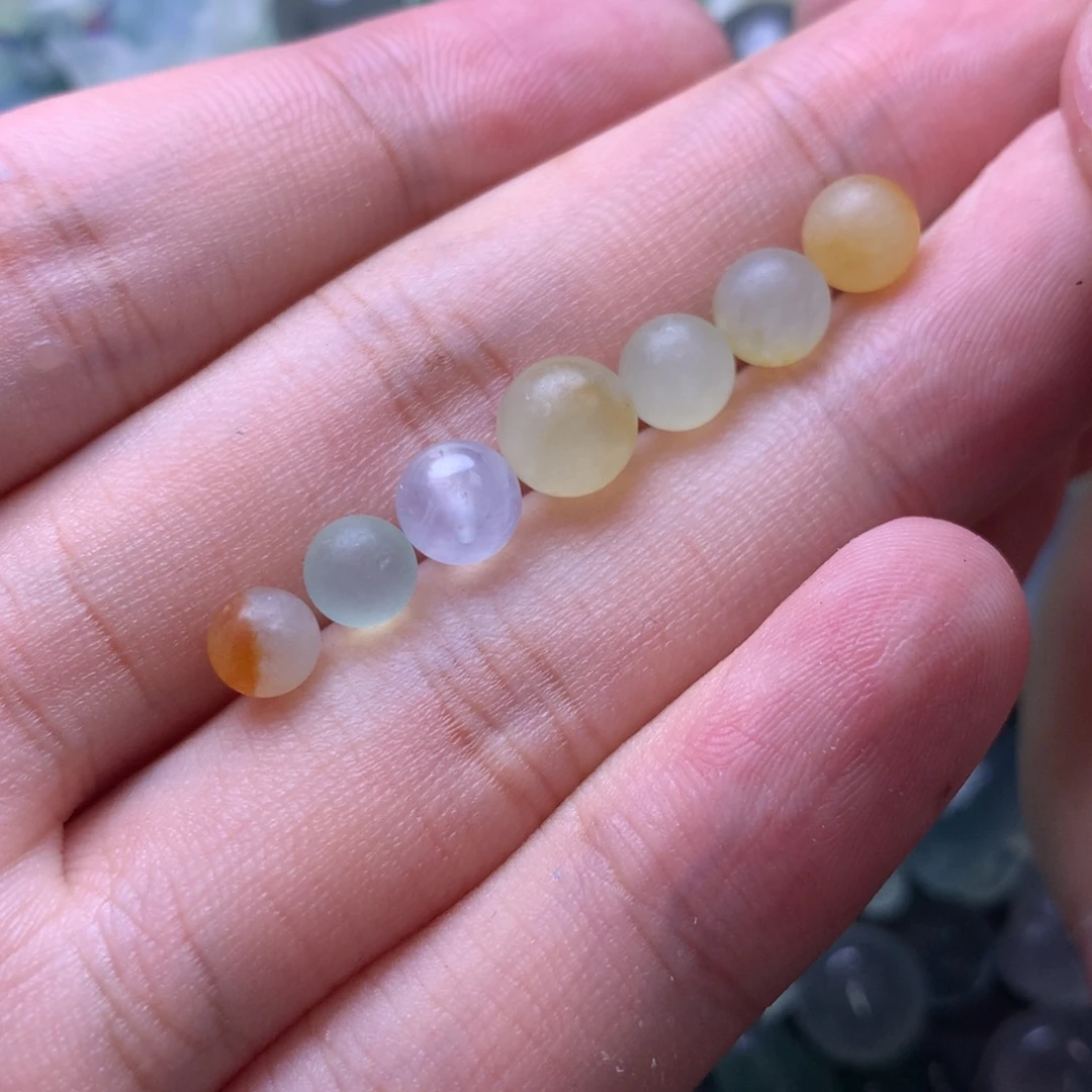 定制翡翠未镶嵌挂件