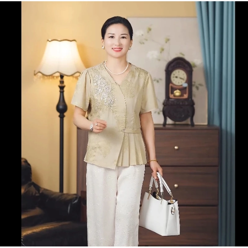 时尚新中式妈妈两件套女夏套装高档国风刺绣短袖上衣直筒裤两件套