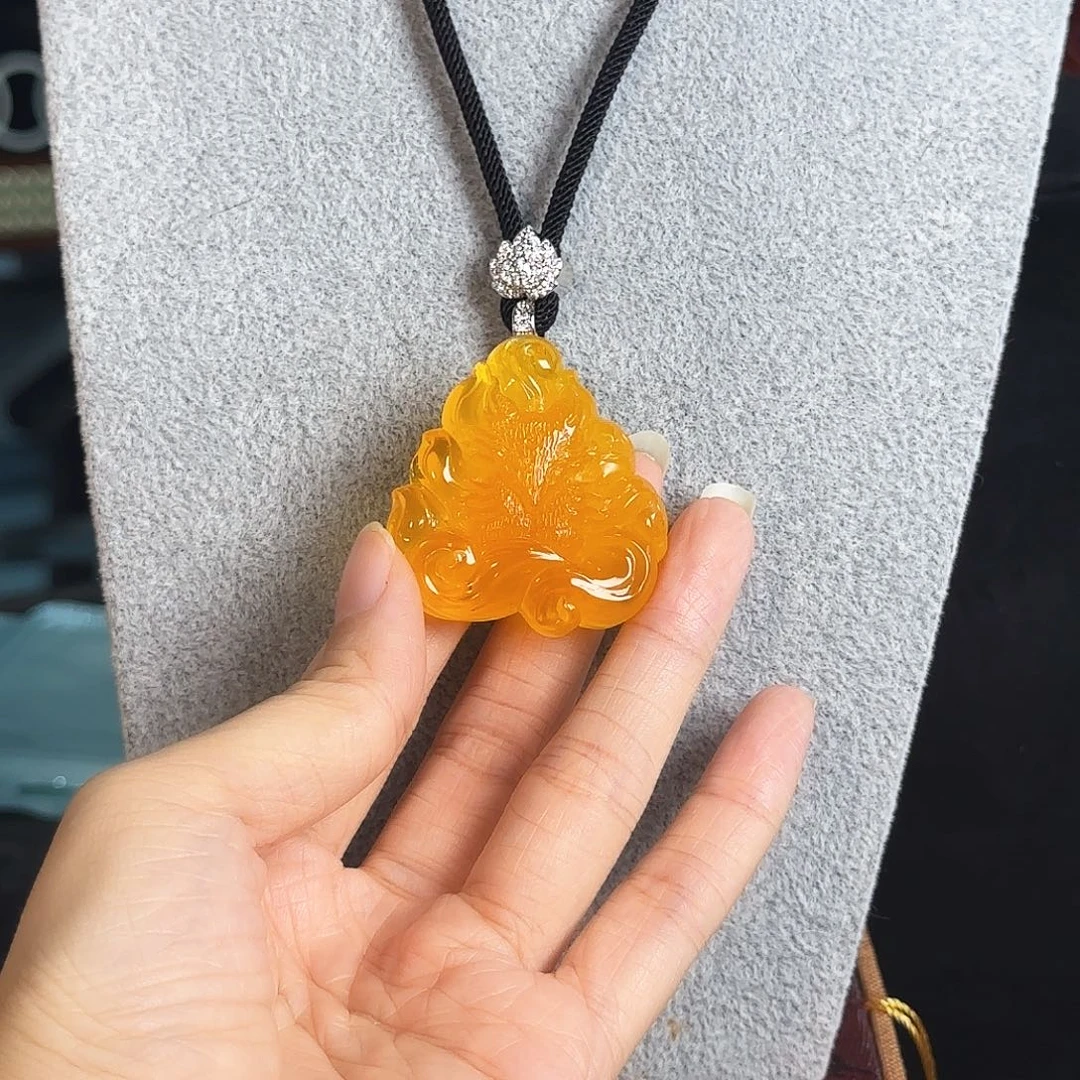 蜜蜡未镶嵌颈饰焦皮料芬达色九尾狐微花粉儿