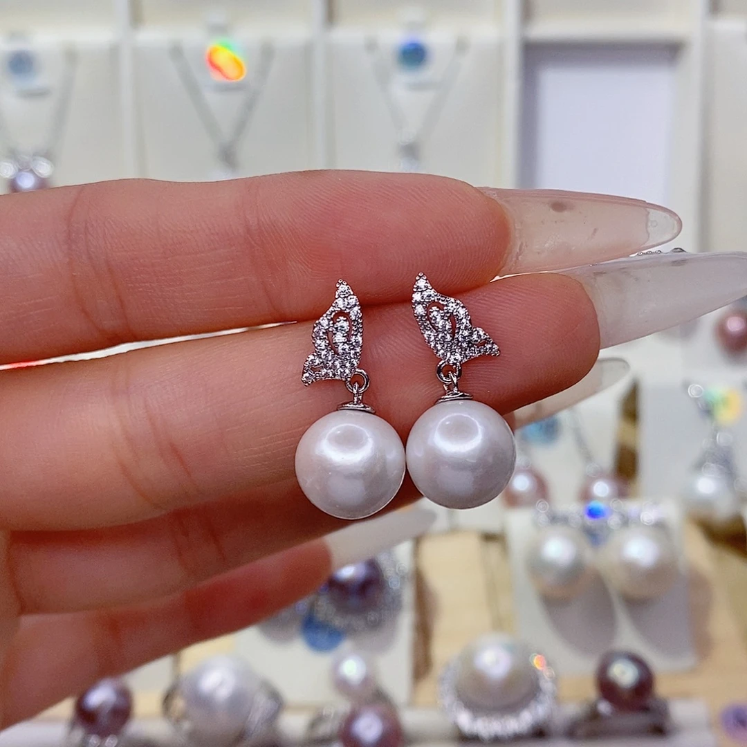 淡水珍珠未镶嵌耳饰