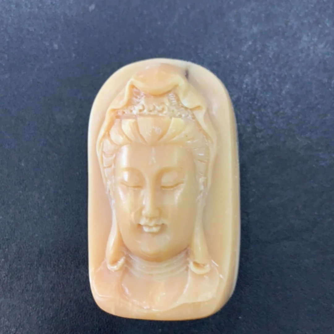 猛犸约47克雕刻件AF439