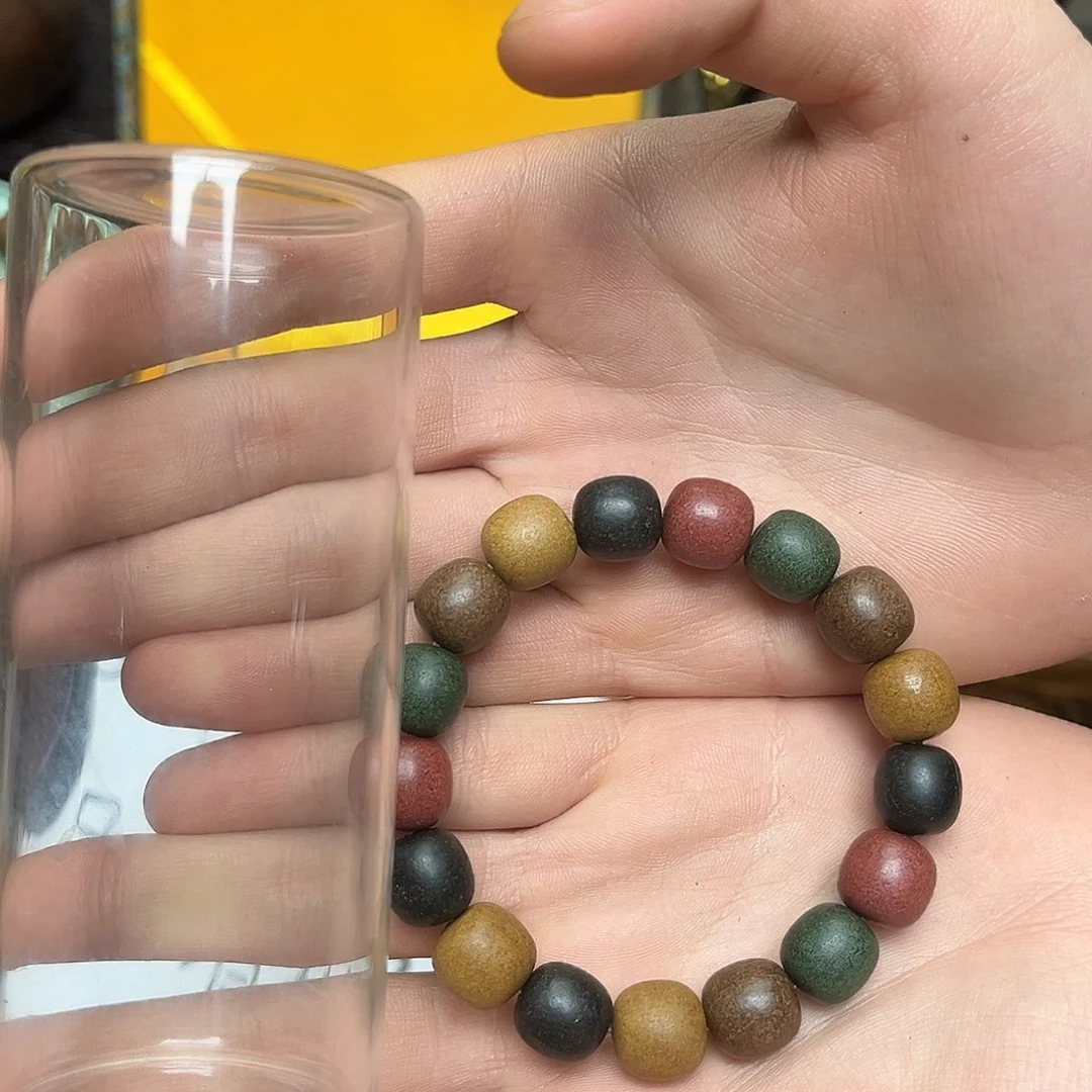 大叶紫檀（黑酸枝木类）