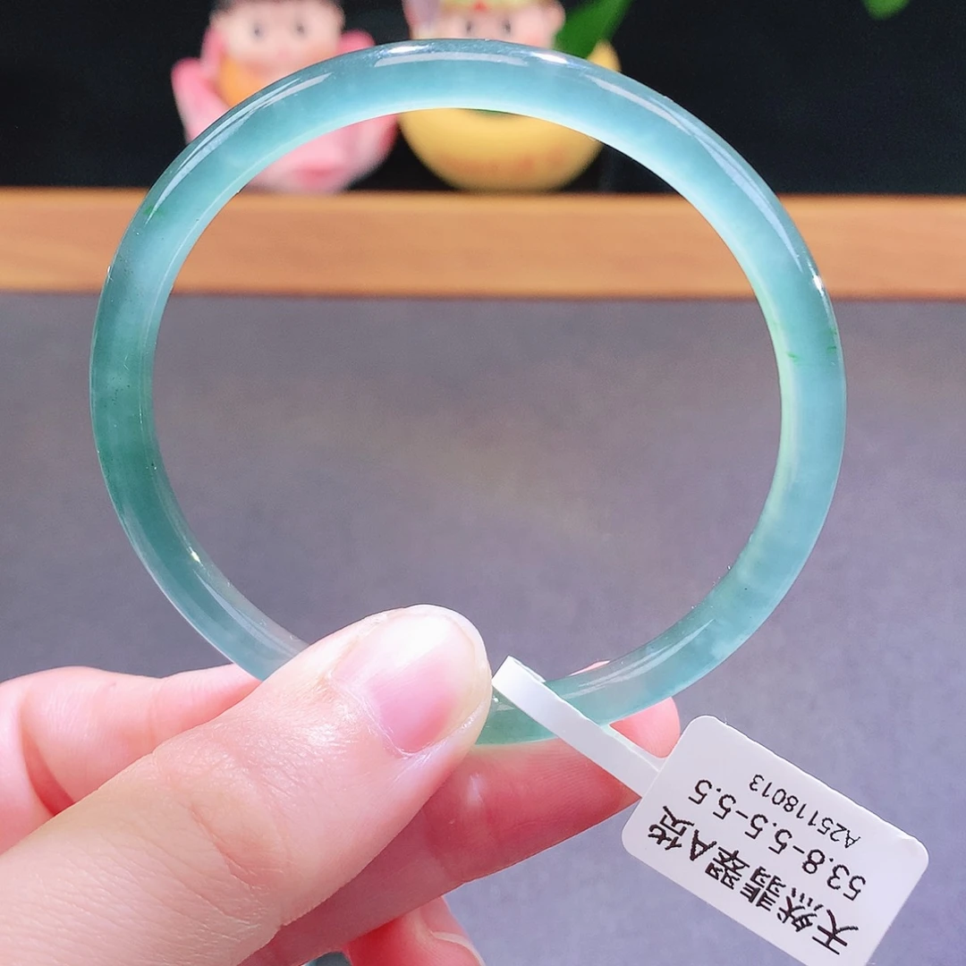 翡翠未镶嵌手镯天然翡翠