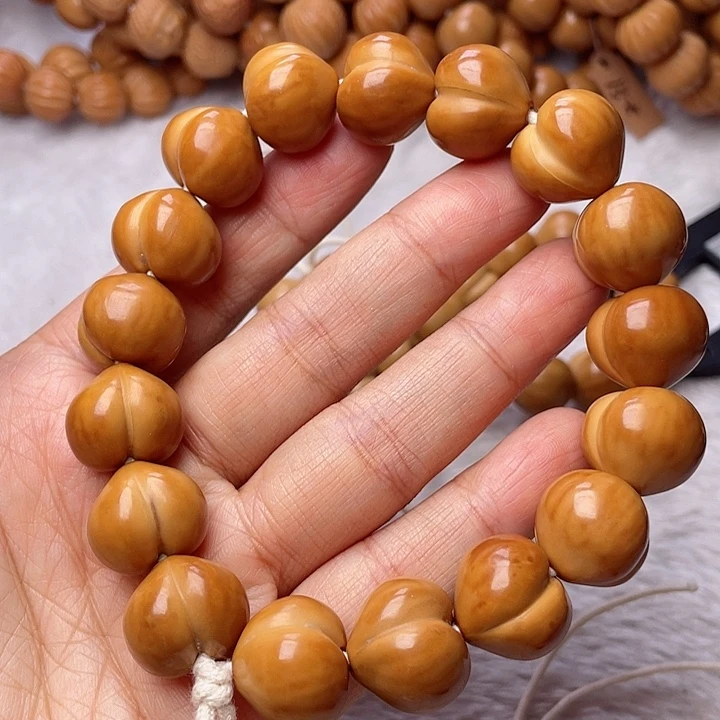 手串猴头核桃你****年16f g h b n