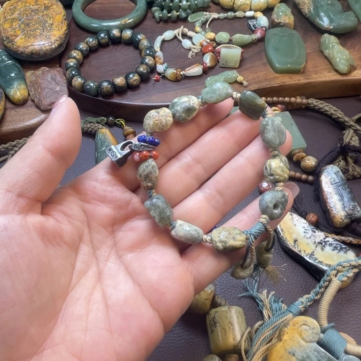 岫岩河磨玉（透闪石质玉）未镶嵌珠宝半成品