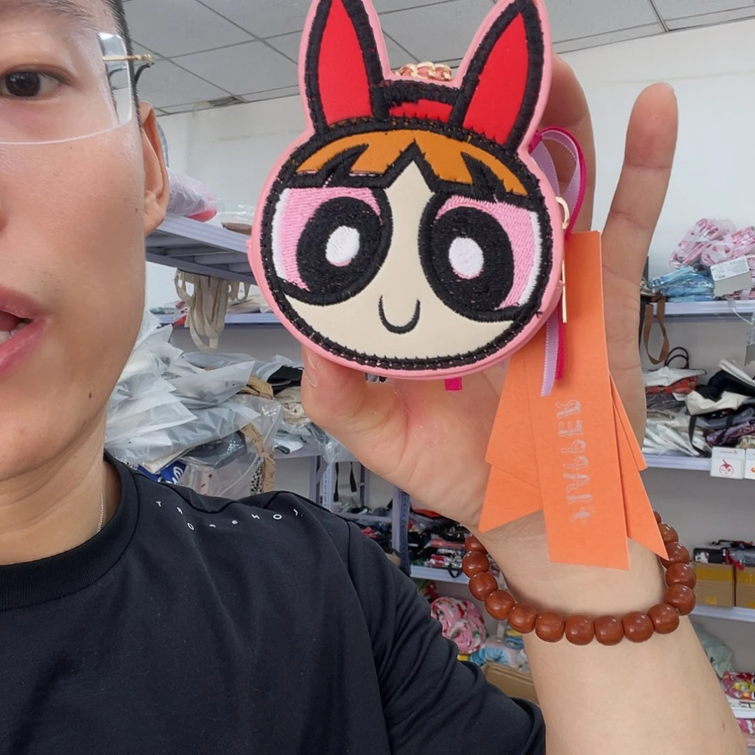 PU化妆包等各种产品的
