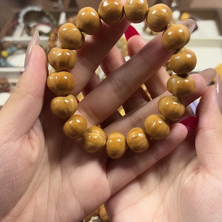 桃***ㅤ猴头核桃吊坠猴头屁桃手串