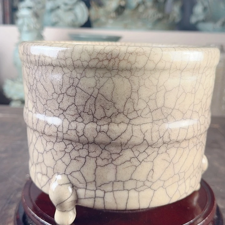 社***态官窑三足炉品相完美