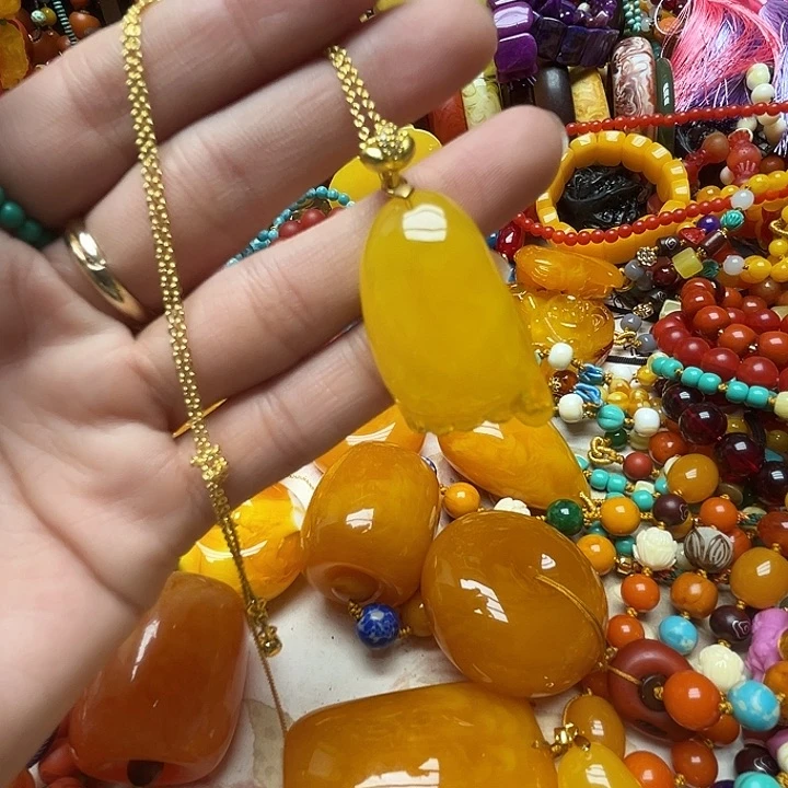 树脂制品441知足常乐黄