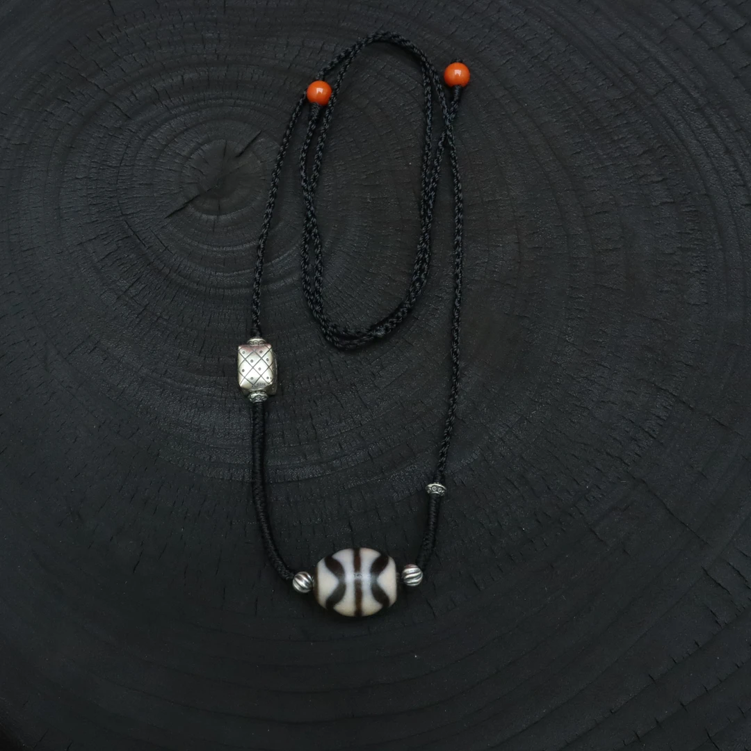 吊坠925银 原创设计款编织双虎牙吊坠颈饰