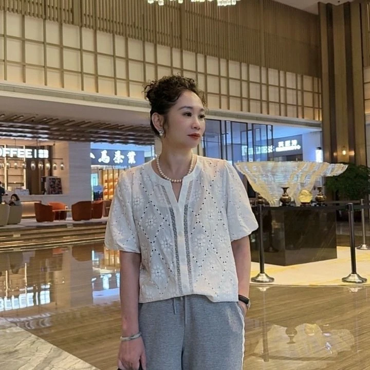 V领刺绣T03240424R3243688