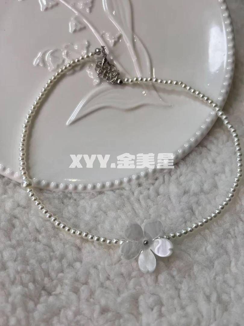 铜合金仿珍珠项链 小众珍珠设计感小花项链颈链2027