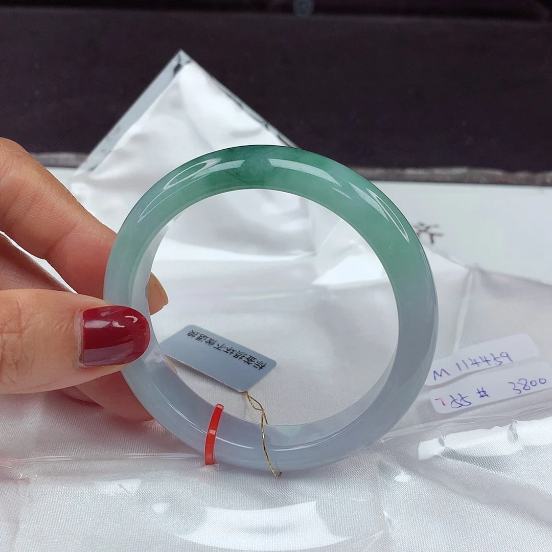 翡翠手镯未镶嵌55圈4459