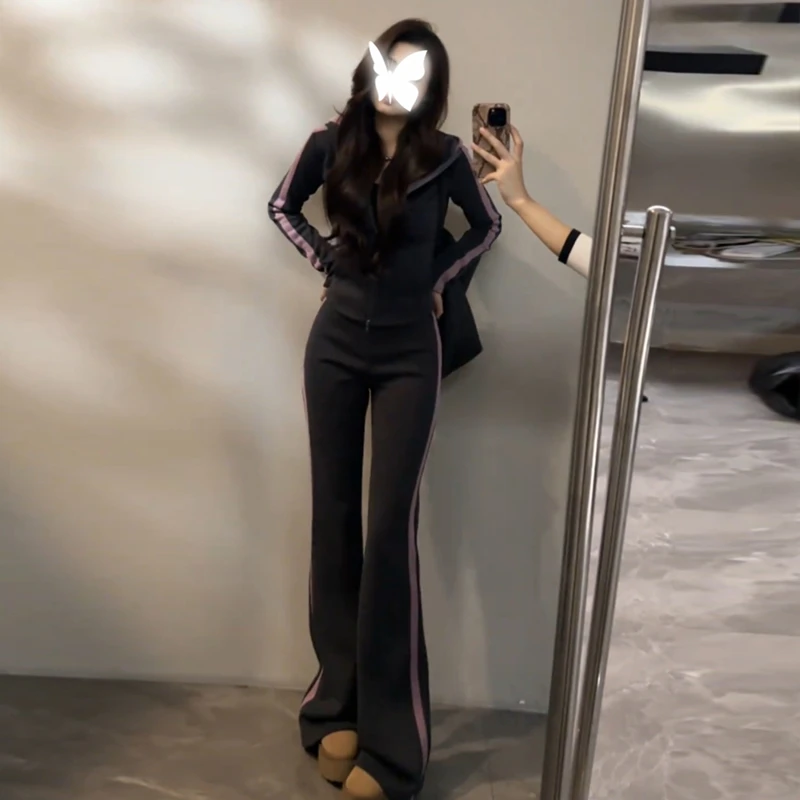 韩系休闲运动服套装女加绒秋冬时尚修身显瘦撞色卫衣微喇裤两件套