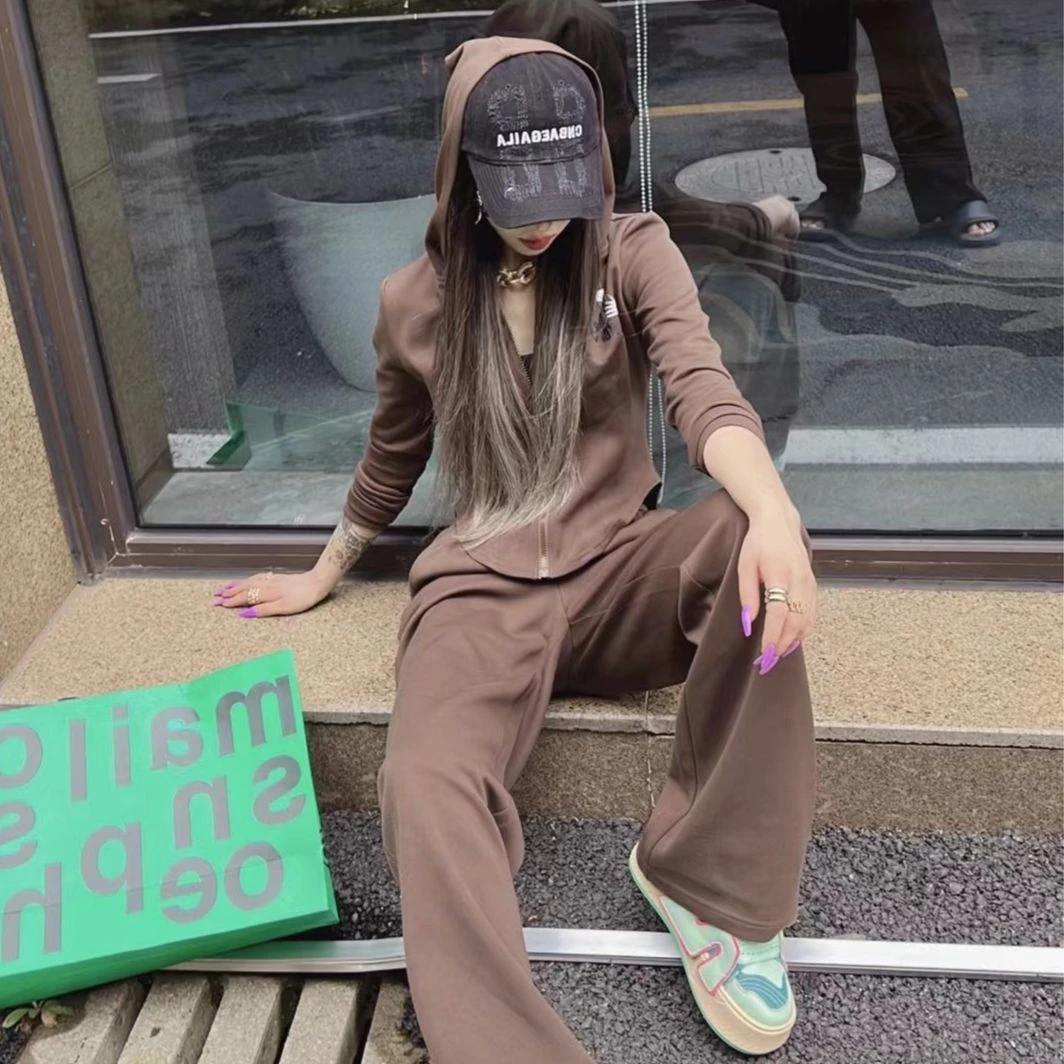 KIKI严选：63260-欧洲站jiva秋季设计感连帽外套休闲裤两件套装