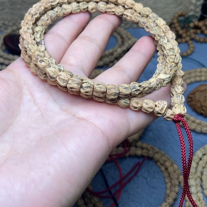 【闪购商品】吊坠柏香籽/百香籽
