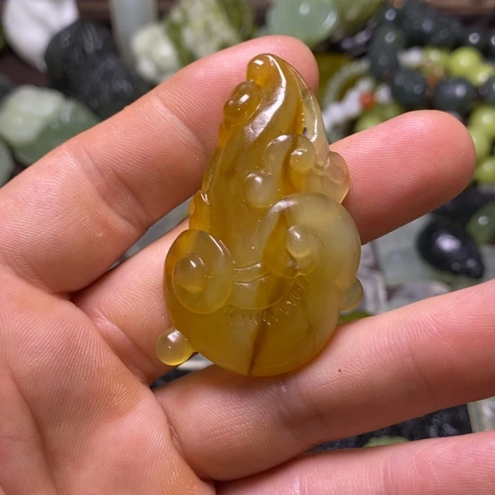 岫玉未镶嵌岫玉挂件