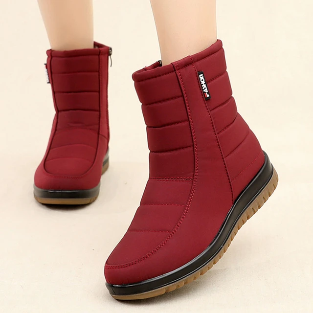 冬季雪地靴女加绒加厚防滑保暖防水中老年棉鞋妈妈靴子女短靴防寒