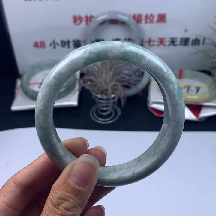 未镶嵌手镯翡翠62