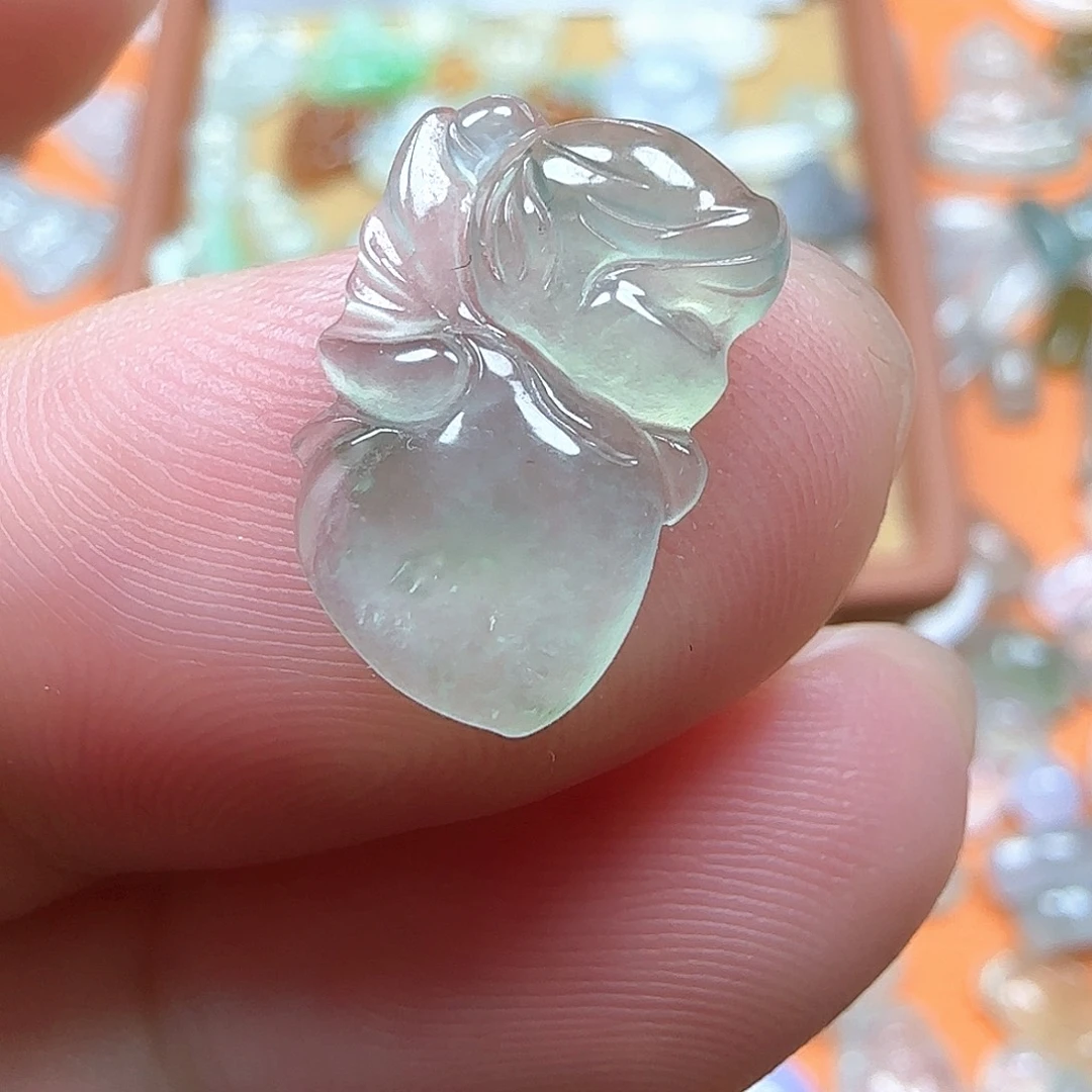 未镶嵌定制翡翠翡翠