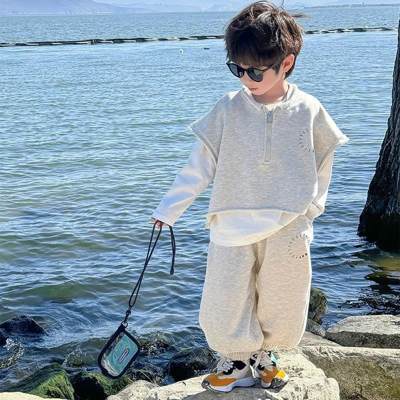 韩国男童套装2025春季新款儿童洋气卫衣三件套男孩韩系童装一整套
