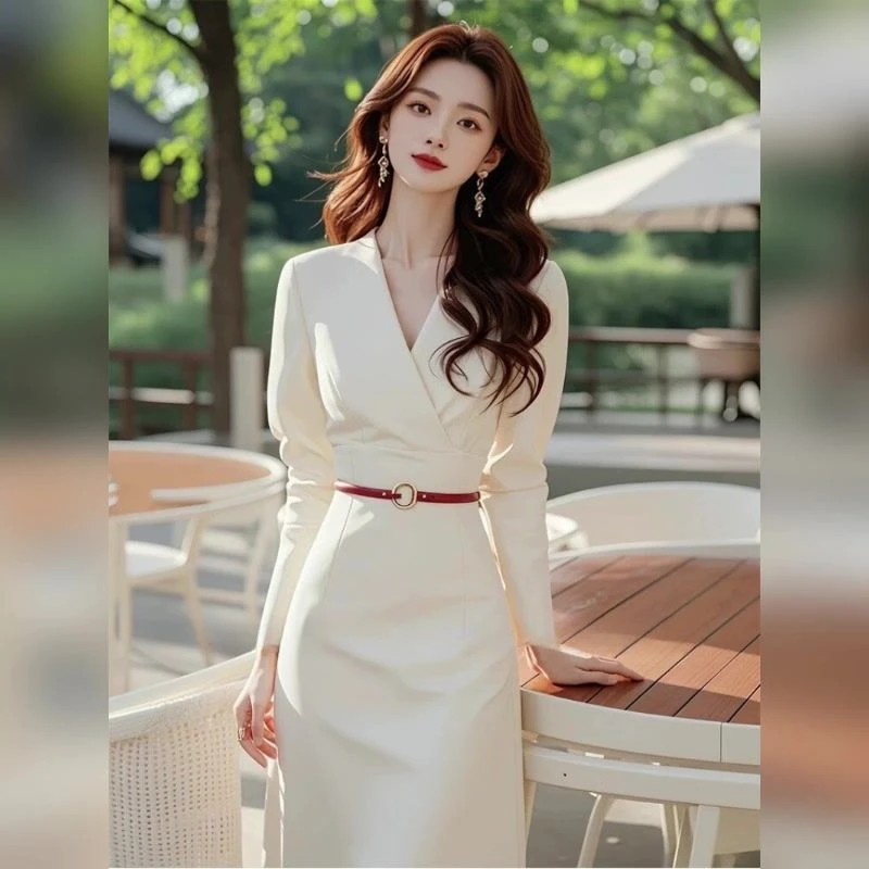 【48小时发货】优雅气质法式轻熟风西装裙子通勤收腰轻奢高级感白色