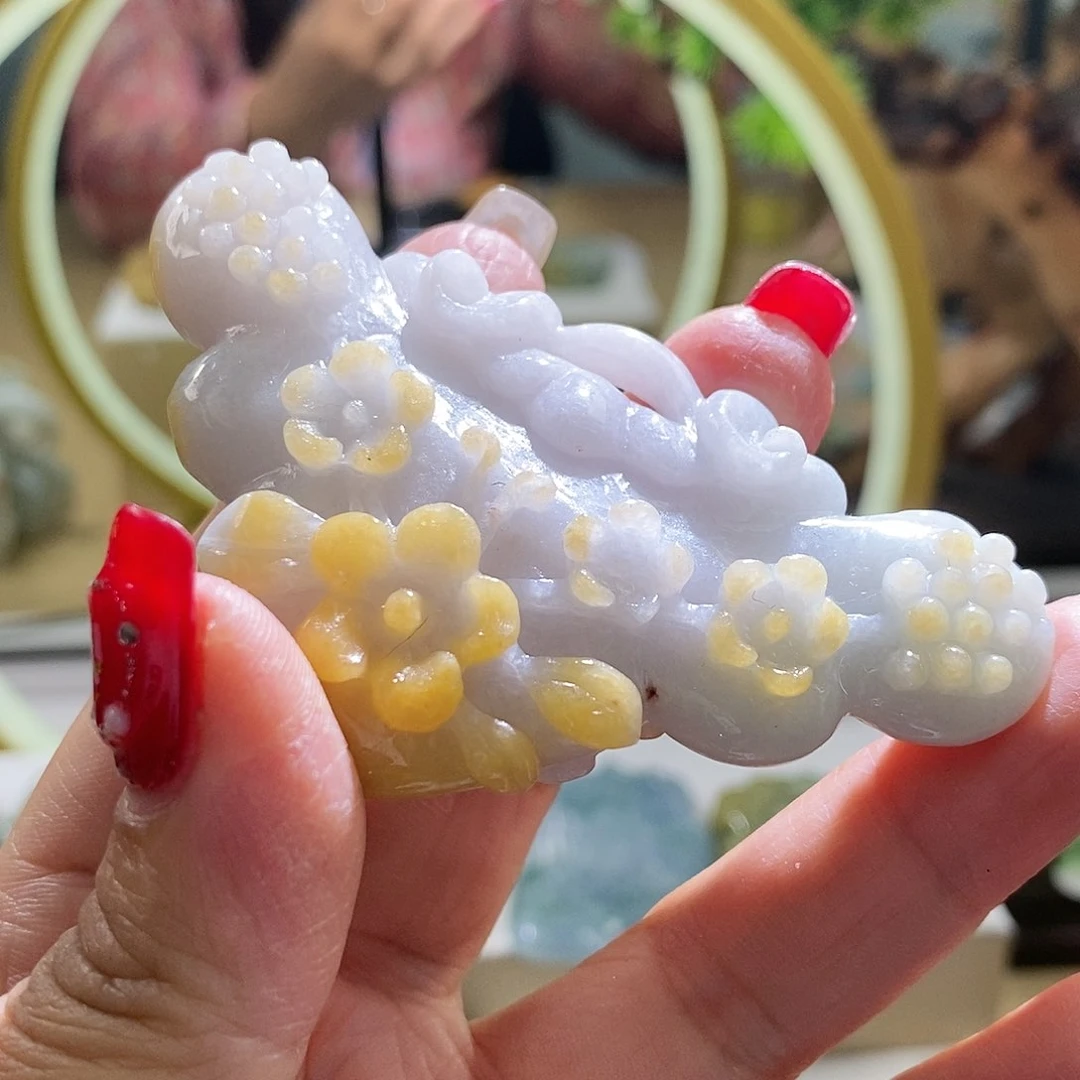 【闪购商品】翡翠颈饰未镶嵌喜上眉梢