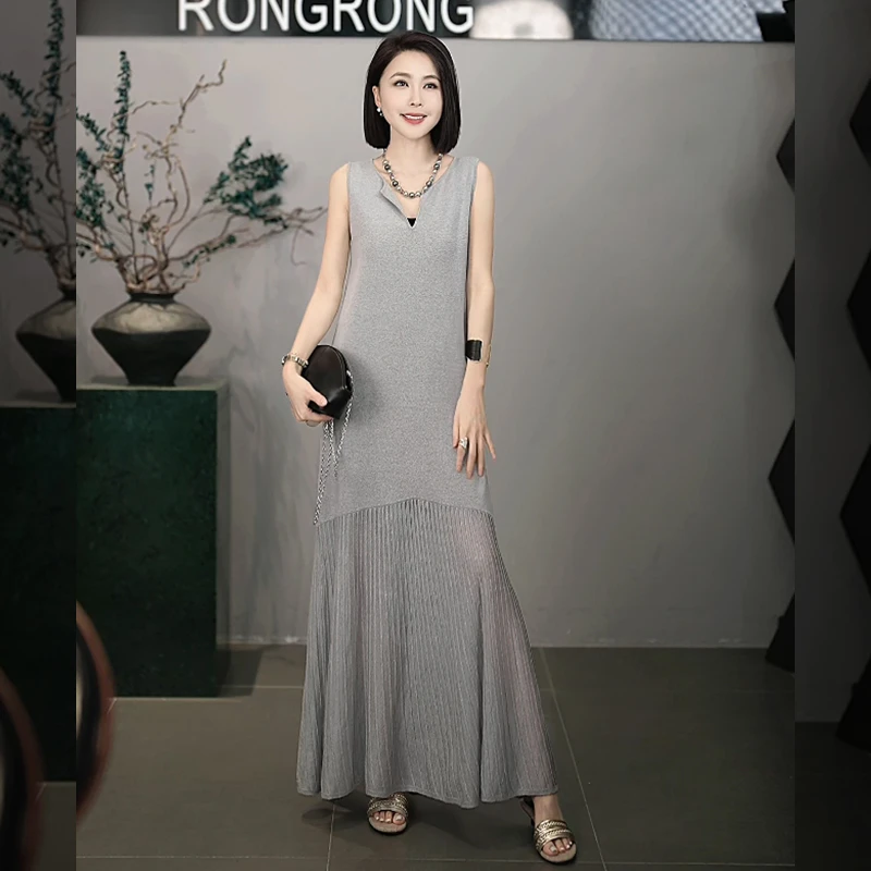 溶溶【风姿优雅】RONGRONG 法式复古宽松显瘦无袖礼服连衣裙RRw002