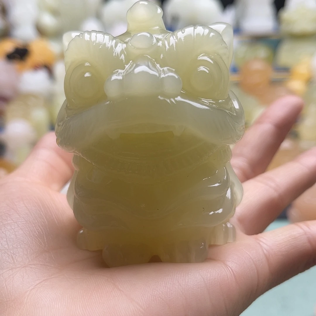 艳***木玉天然桌面小摆件