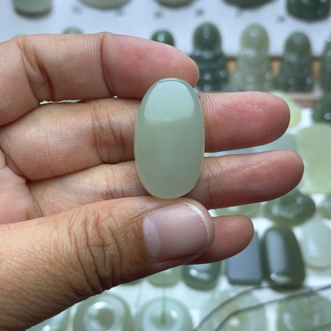 和田玉颈饰未镶嵌C***～