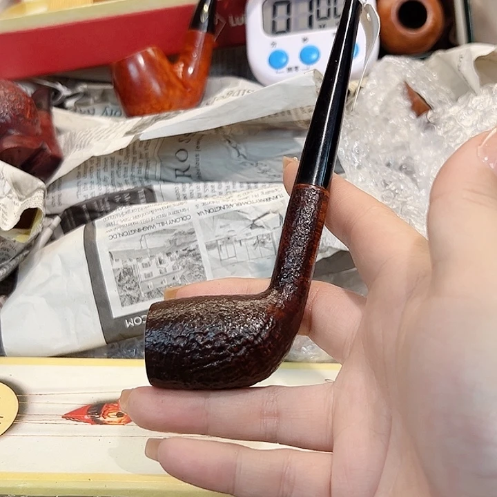 烟***校英国法官烟斗哈哈