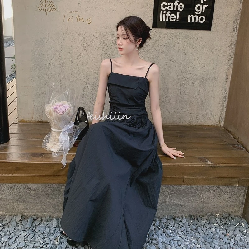 今年流行的超好看连衣裙2025夏季新款法式高端精致黑色吊带公主裙