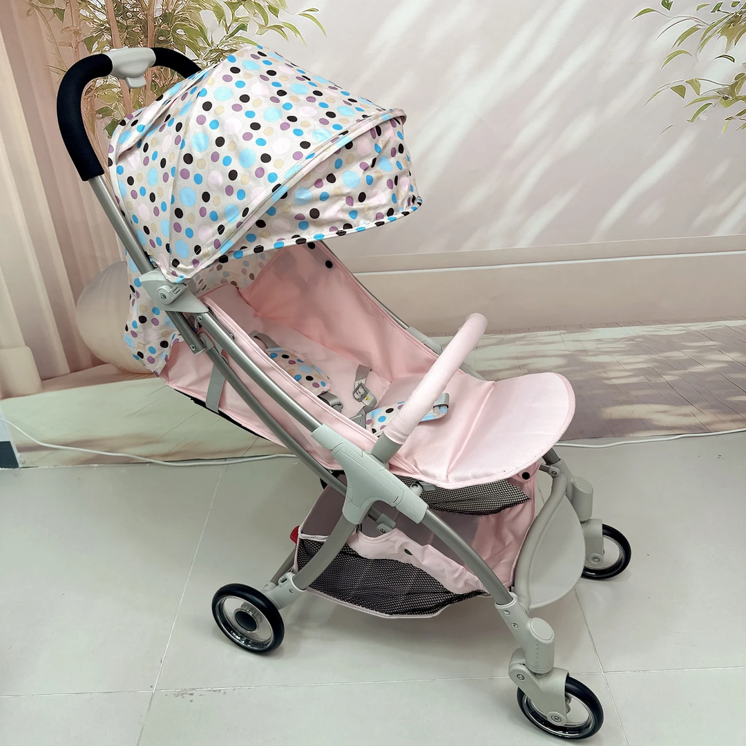 婴儿推车宝宝车超轻折叠可坐可躺四轮便携摇摇推车新生儿宝妈车