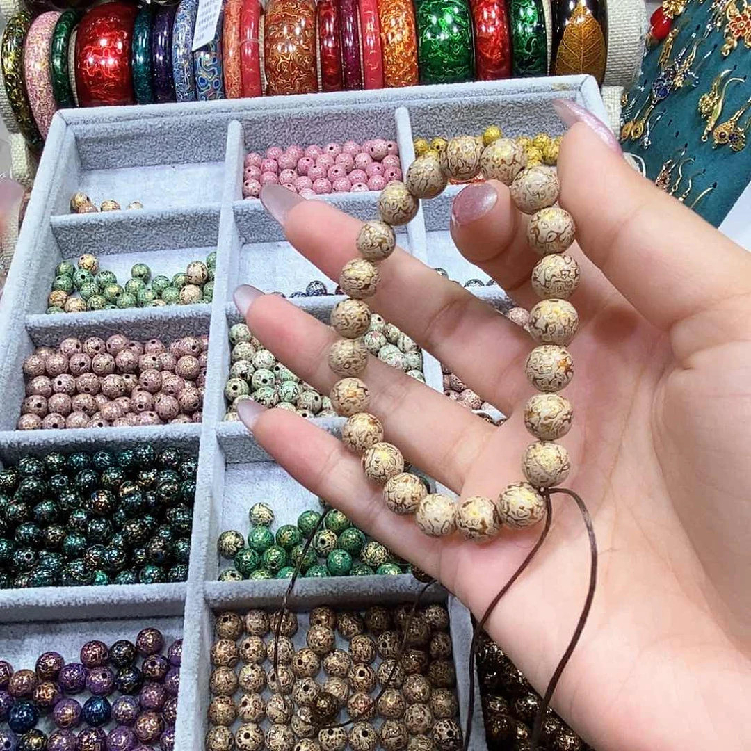 詹*大漆0.8✖️22颗…………香香