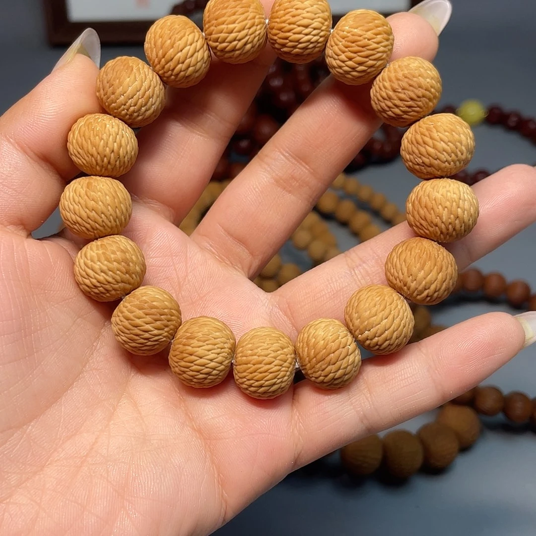 李***波把件猴头核桃龙麟