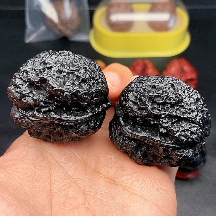 【闪购商品】把件文玩核桃40尺饕餮金蟾56克