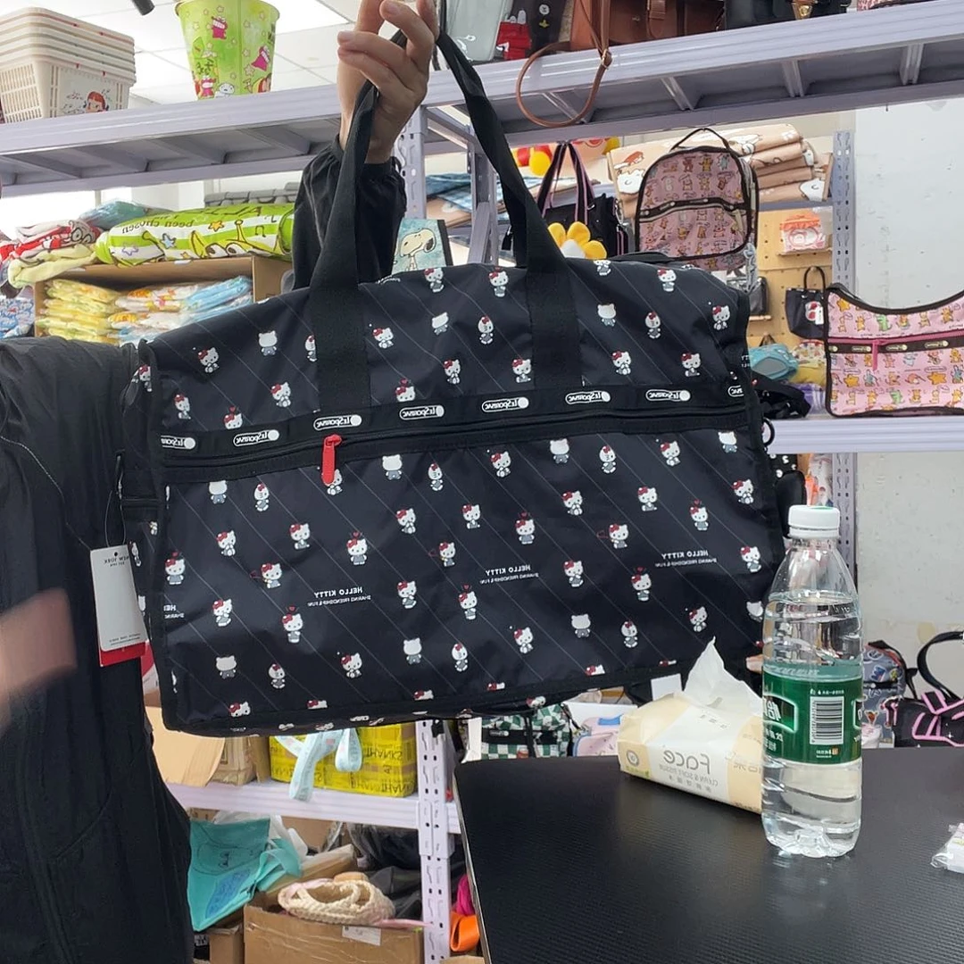 PU化妆包等产品和产品
