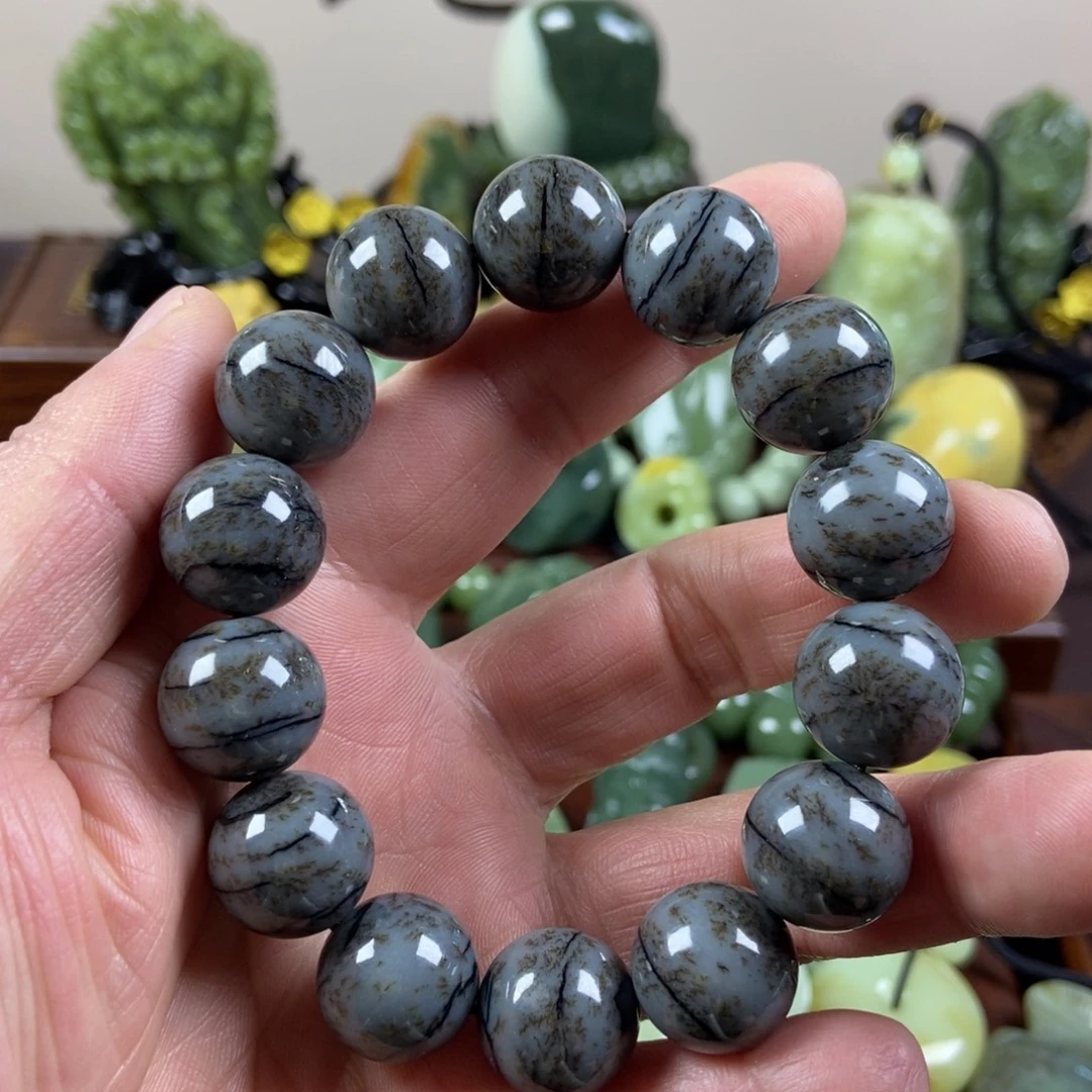 岫岩老玉（透闪石质玉）未镶嵌珠宝奇石