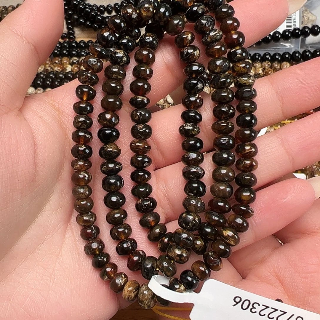 琥珀未镶嵌裸石抚顺琥珀六20516