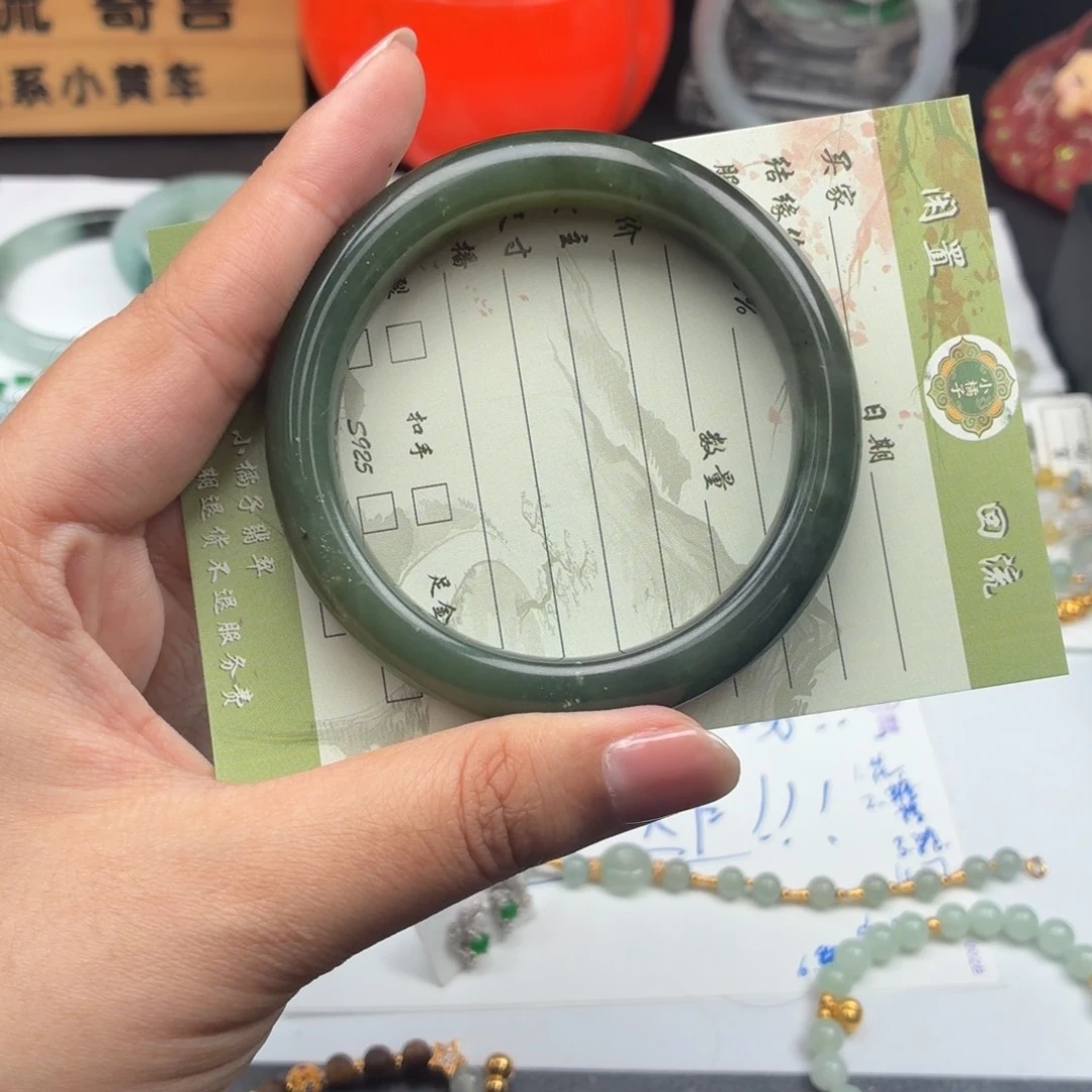 和田玉未镶嵌手镯买断