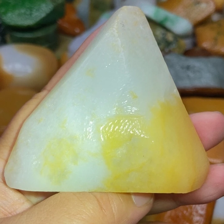 翡翠未镶嵌颈饰缅甸翡翠