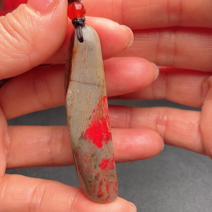 鸡血石昌化鸡血石是摆件把件挂件