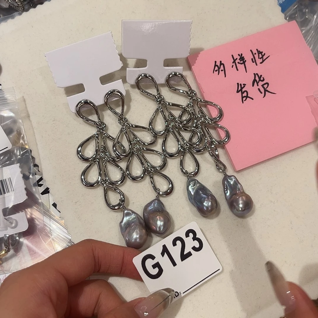 合金淡水珍珠耳饰