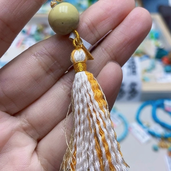 南红玛瑙未镶嵌挂件